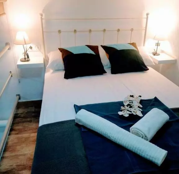 Wish Suite Barrio De Leon En Triana
