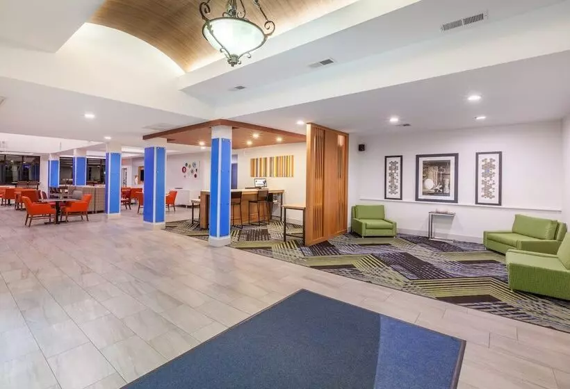 Holiday Inn Express Hotel & Suites Orange By Ihg