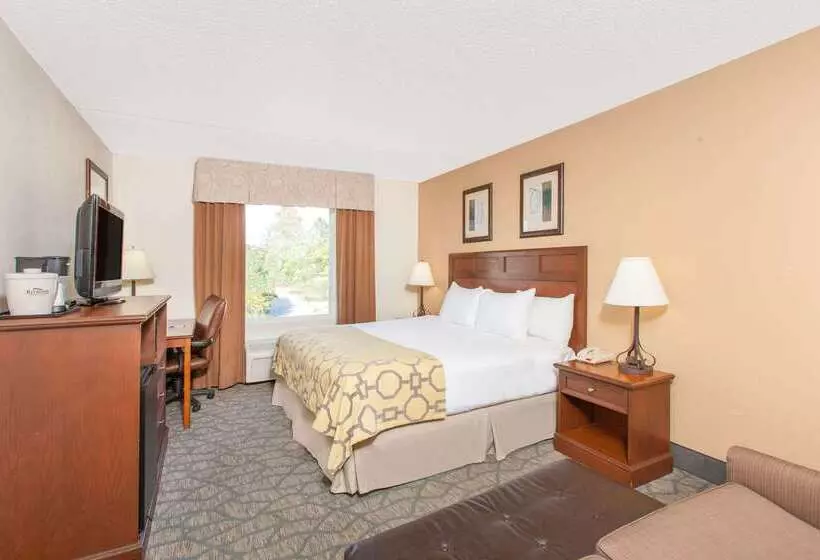 هتل Baymont By Wyndham Branson   On The Strip