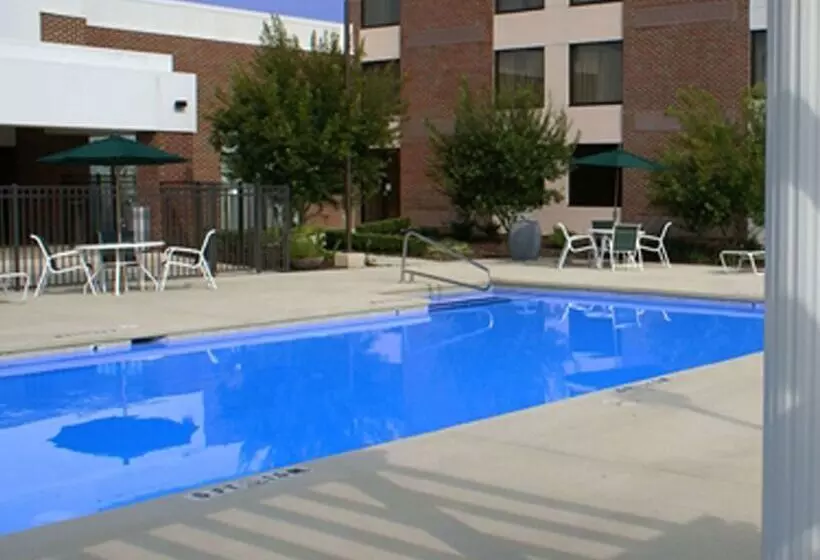 Doubletree By Hilton Hotel Rocky Mount