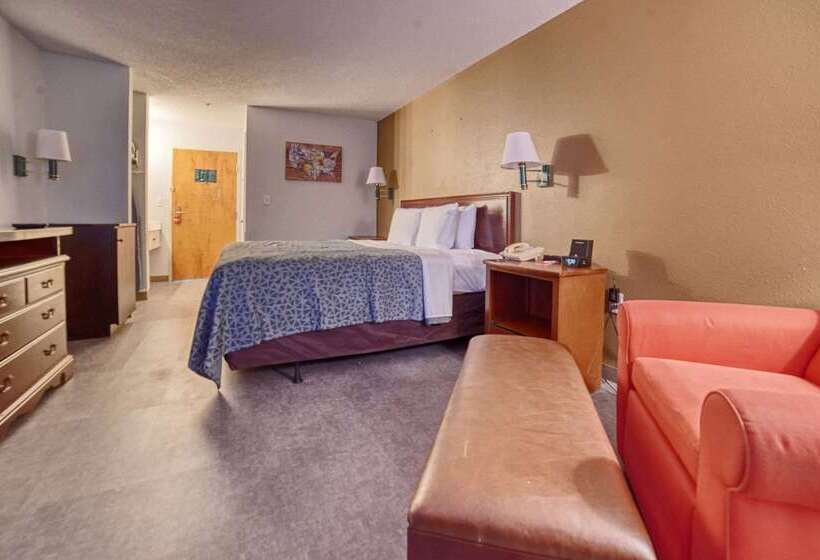 فندق Econo Lodge Raleigh Near Walnut Creek Amphitheatre