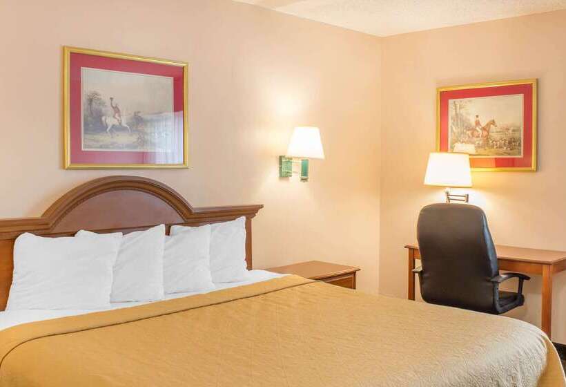 فندق Econo Lodge Raleigh Near Walnut Creek Amphitheatre