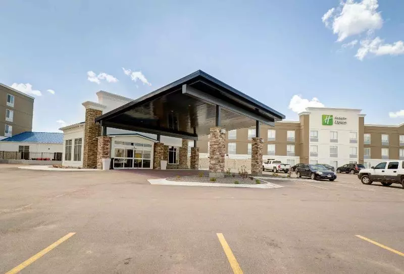 Отель Holiday Inn Express & Suites North Platte, An Ihg