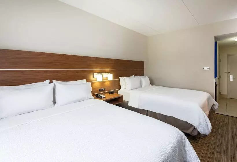 فندق Holiday Inn Express Cleveland   Vermilion, An Ihg