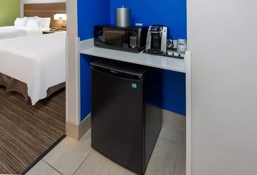 فندق Holiday Inn Express Cleveland   Vermilion, An Ihg