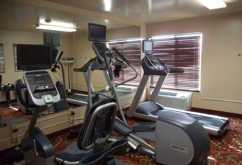 בית מלון כפרי Holiday Inn Express La Junta, An Ihg