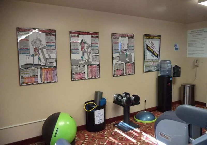 בית מלון כפרי Holiday Inn Express La Junta, An Ihg