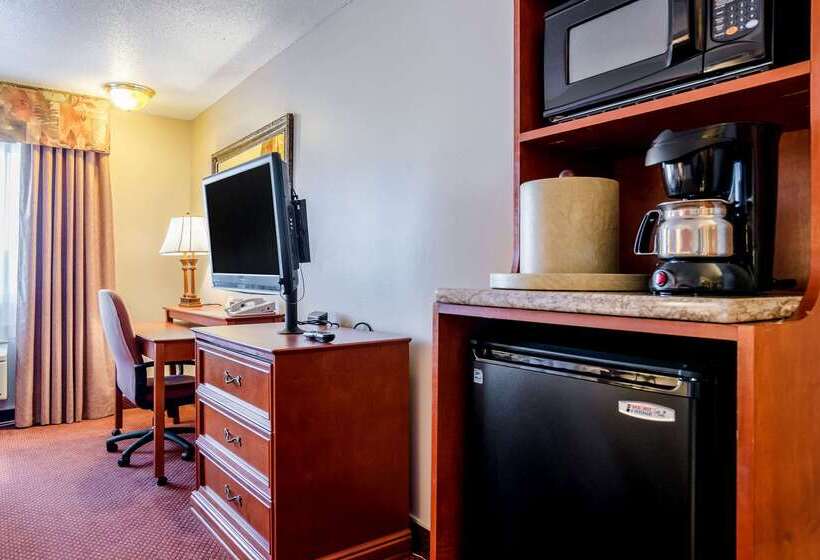 هتل Qualityinn, Alliance