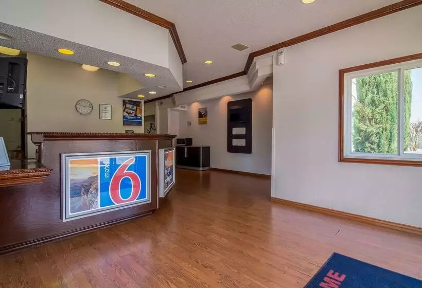 Motel 6 Dallas, Tx   North   Richardson