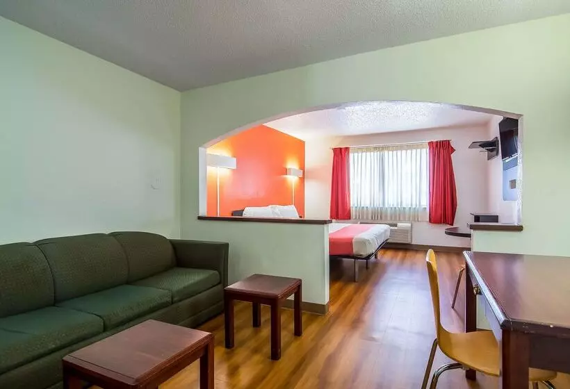 Motel 6 Dallas, Tx   North   Richardson