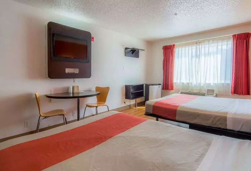 Motel 6 Dallas, Tx   North   Richardson