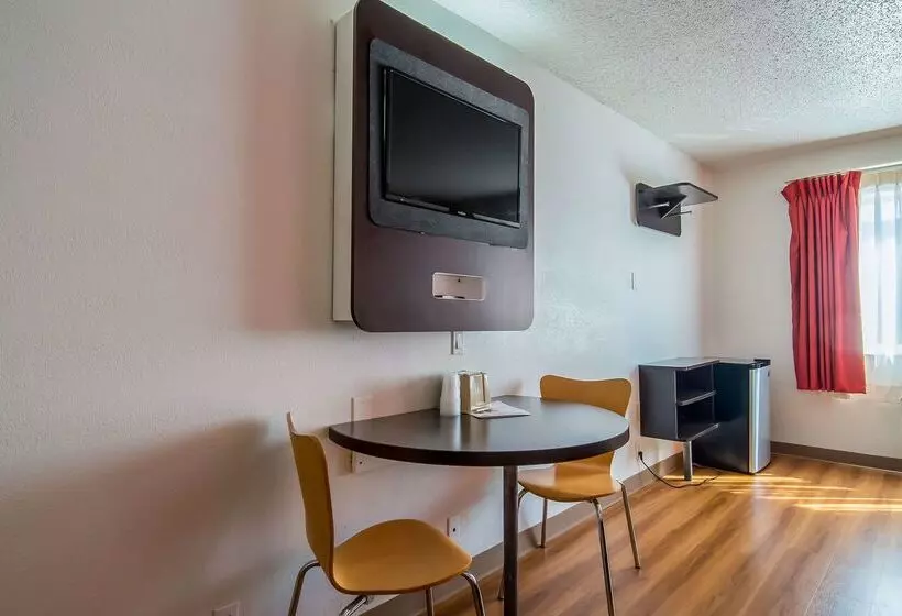 Motel 6 Dallas, Tx   North   Richardson