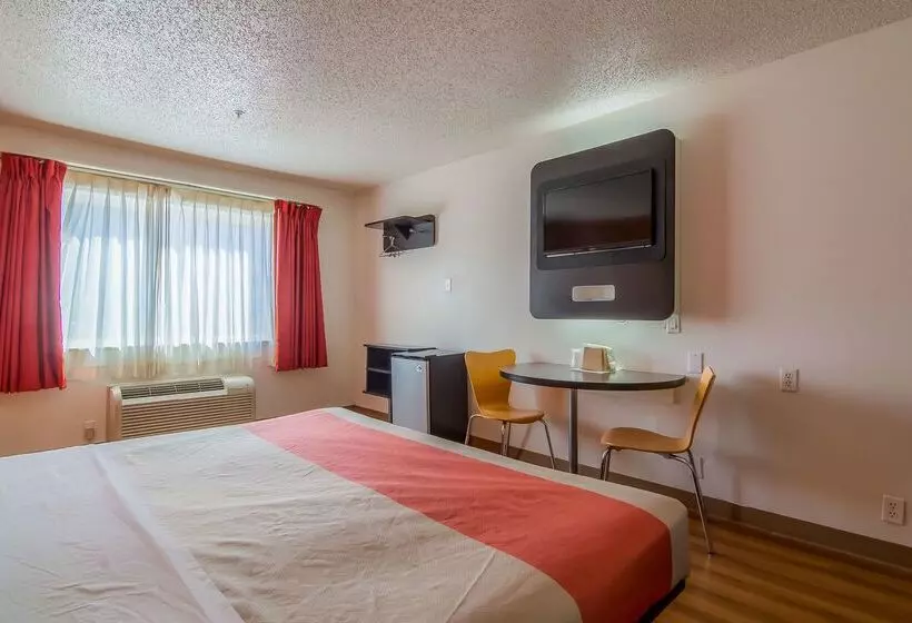 Motel 6 Dallas, Tx   North   Richardson