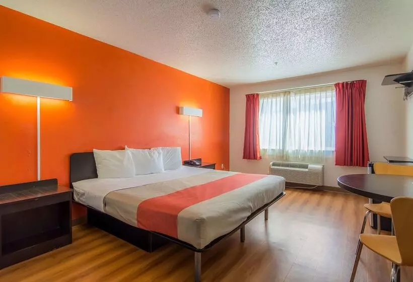 Motel 6 Dallas, Tx   North   Richardson