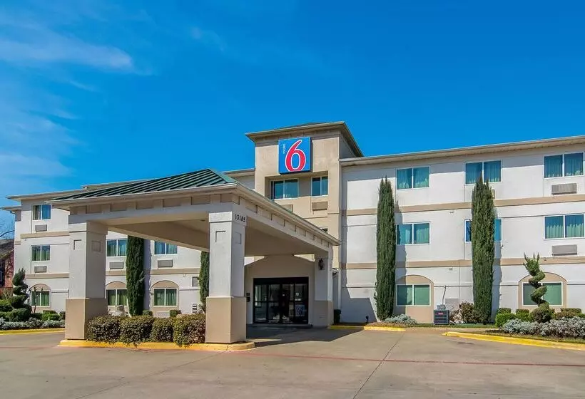 Motel 6 Dallas, Tx   North   Richardson