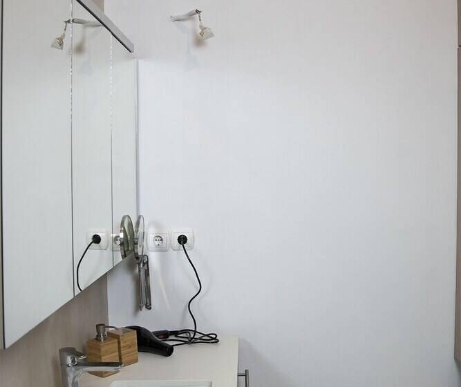 Amazing Renovated Penthouse In Pagkrati