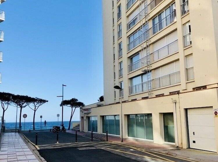 Apartamento Frente A La Playa De Platja D’aro