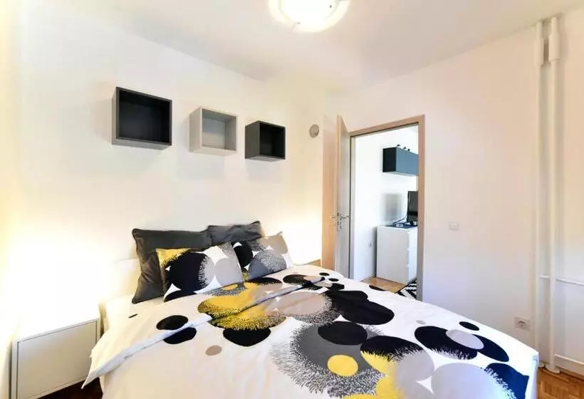 Apartment Place4u