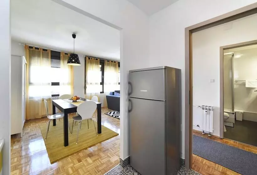 Apartment Place4u