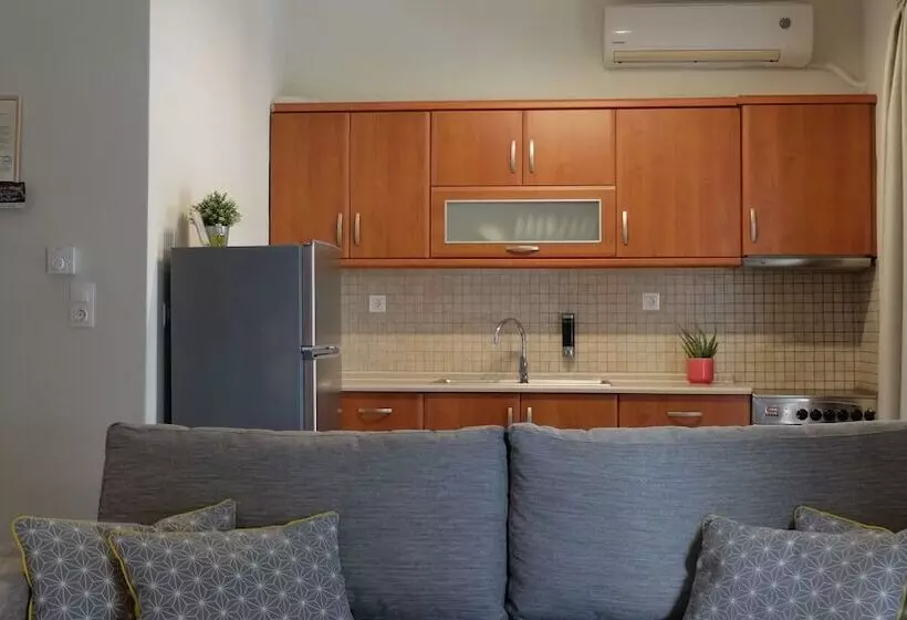 Elata Apartments