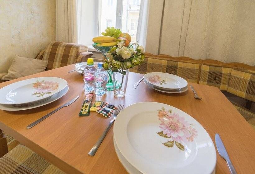 Hello Apartments Admiralteysky