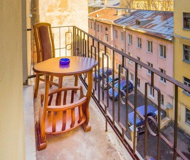 Hello Apartments Admiralteysky