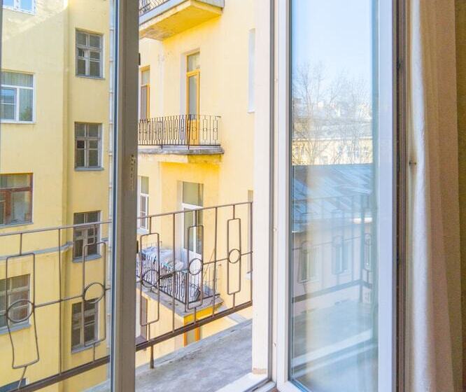 Hello Apartments Admiralteysky