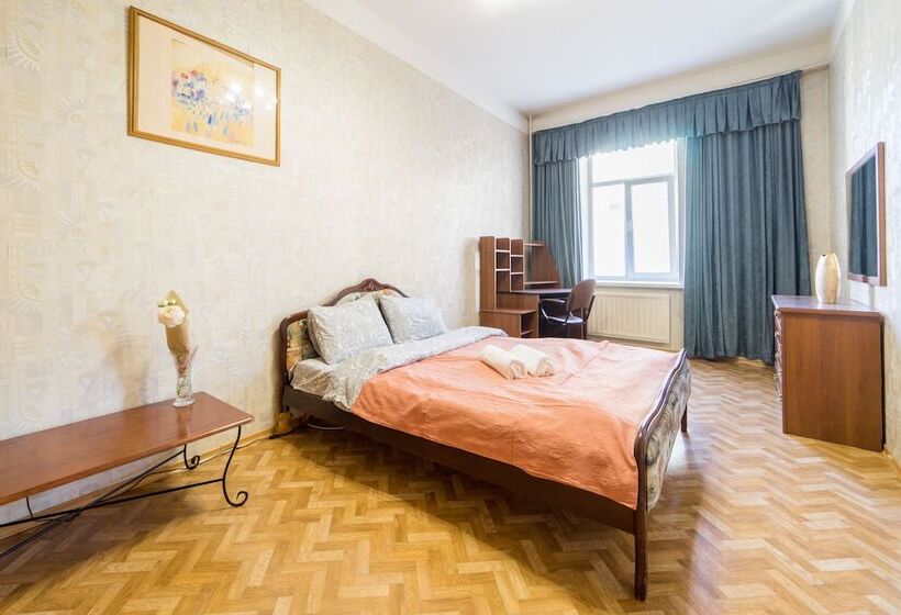 Hello Apartments Admiralteysky