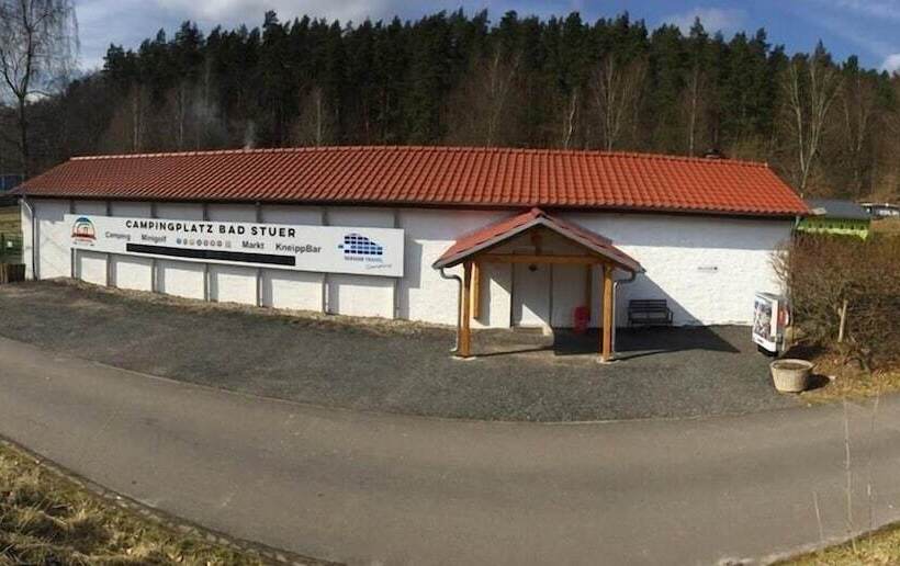 ホテル Campingplatz Bad Stuer