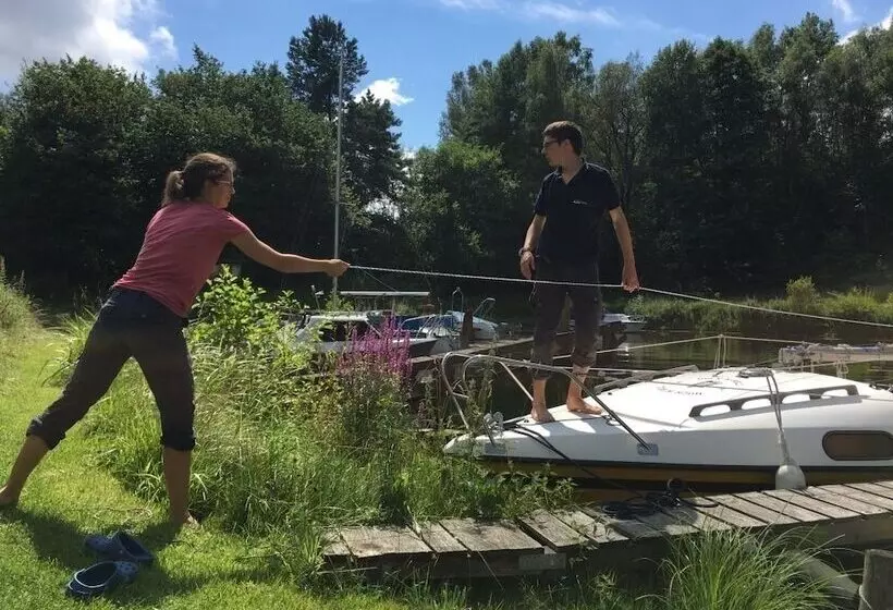 Hotelli Campingplatz Bad Stuer