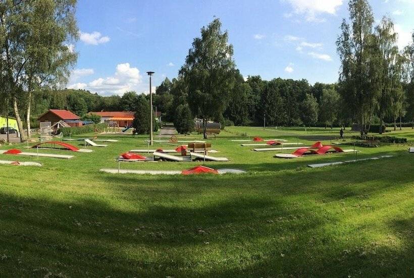 ホテル Campingplatz Bad Stuer