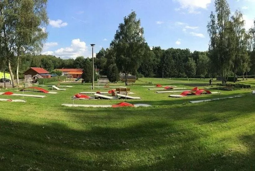 Hotelli Campingplatz Bad Stuer