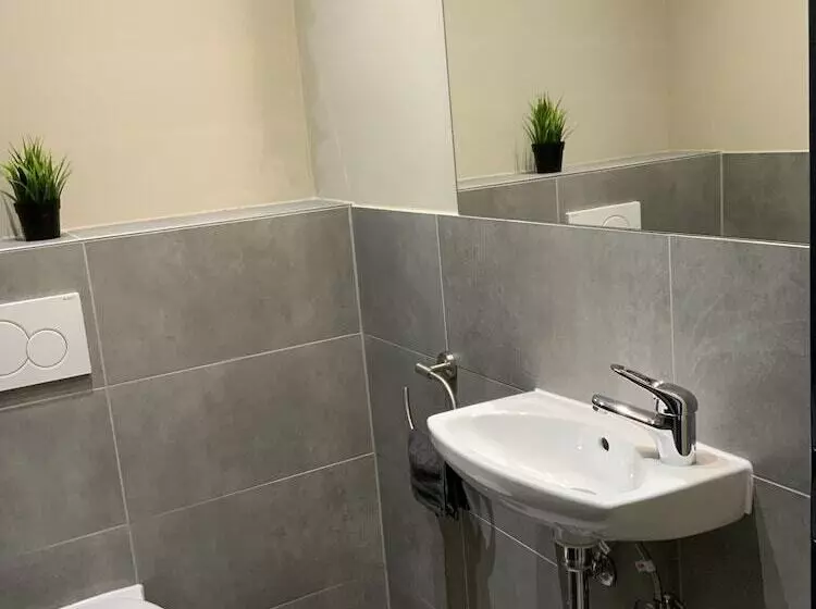 Liro Apartments