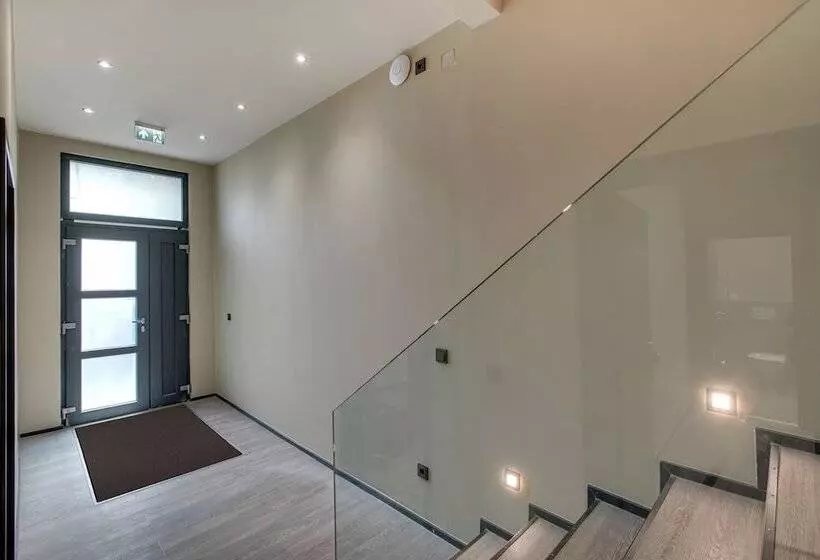 Liro Apartments