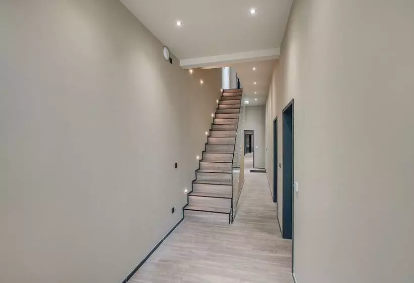 Liro Apartments