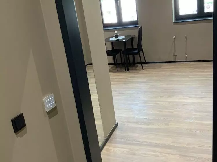 Liro Apartments
