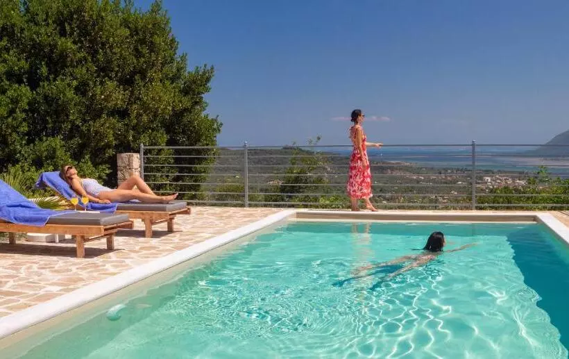 Aloni Villas Sea View