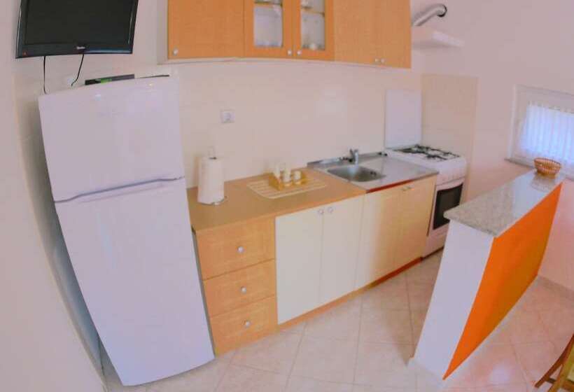 Apartments Anna Maria