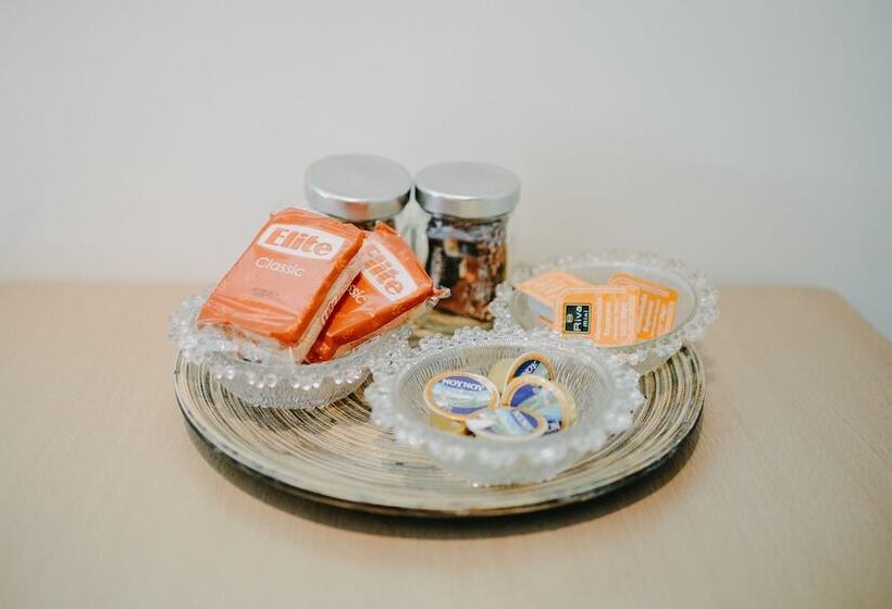 Best House, Rooftop Aprtm., Marina Zeas Piraeus