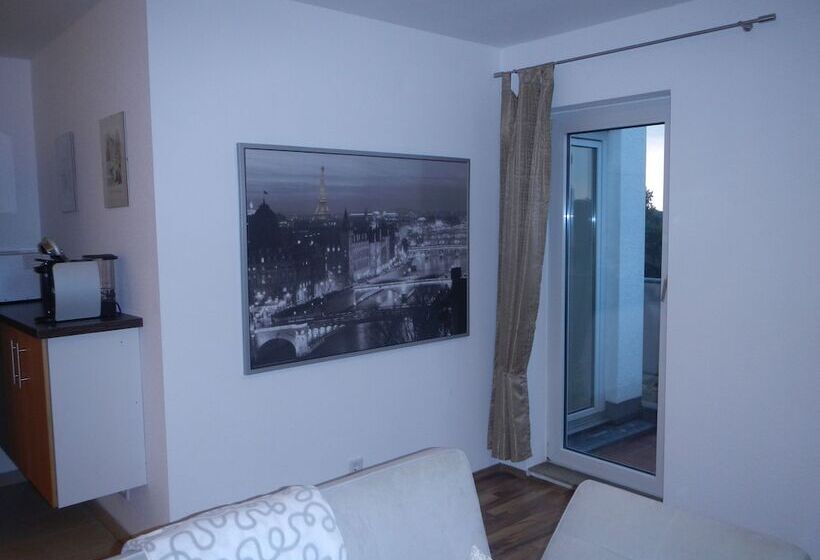 Großzügiges Zweiraumapartment Troisdorf