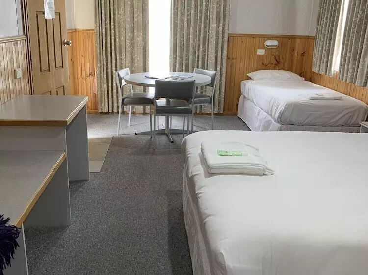 Hotelli Holbrook Motor Village