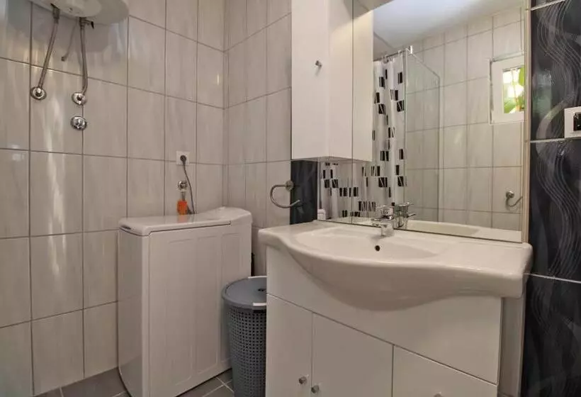 Apartments Pavao 1402