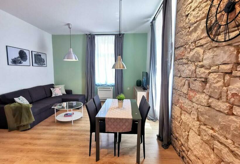 City Park Apartments