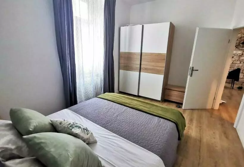 City Park Apartments