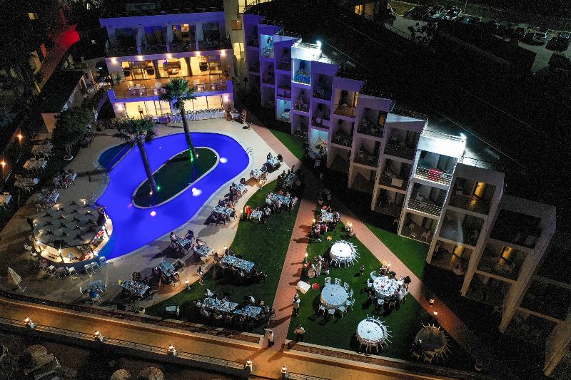 فندق Mimoza Beach