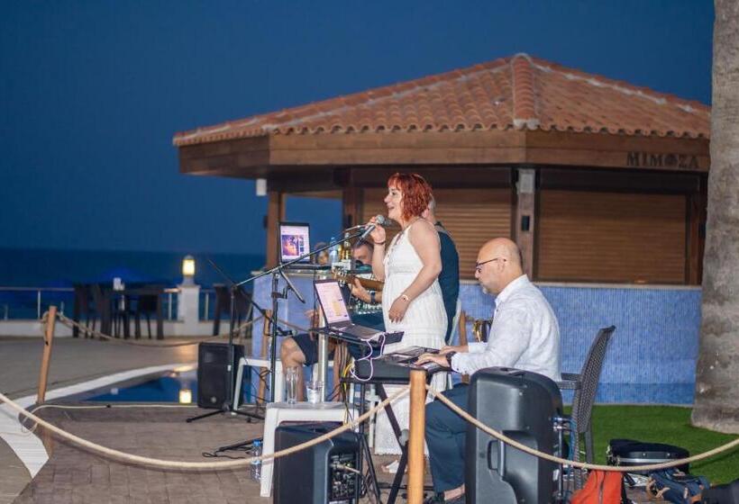 فندق Mimoza Beach