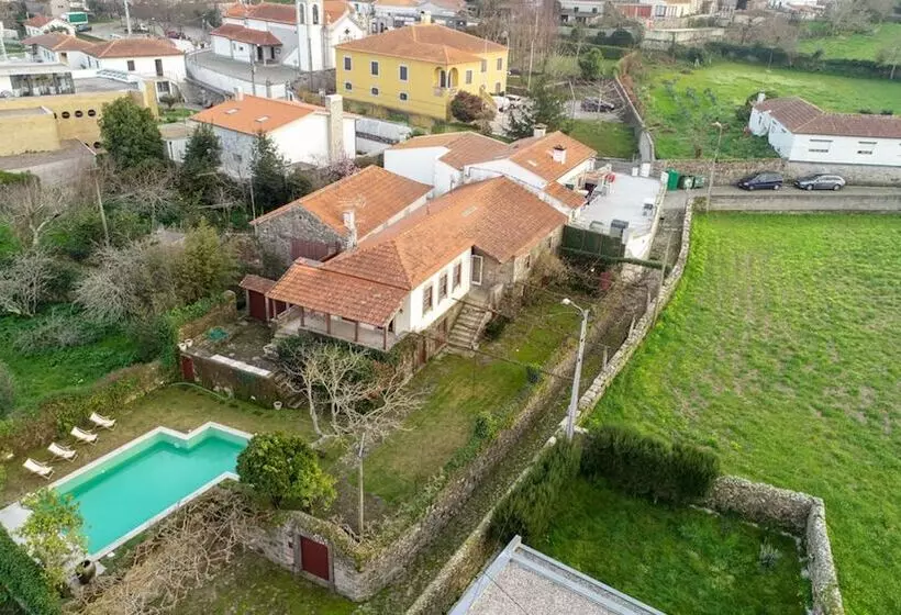 Liiiving In Moledo Historical Pool Villa