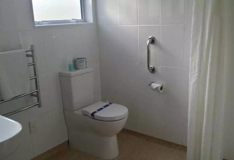 Motelli Bucket Tree Lodge