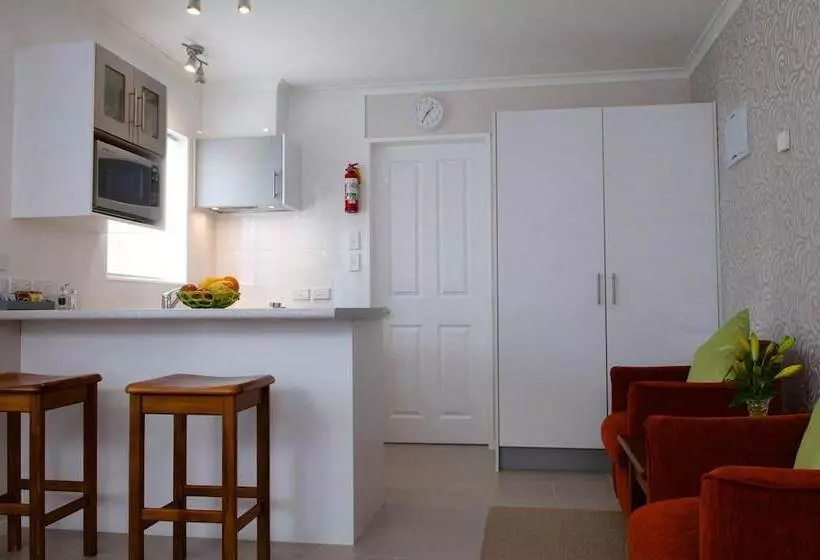 Motelli Bucket Tree Lodge