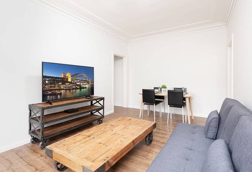 Newly Renovated Apt Close To Cbd Unit 2